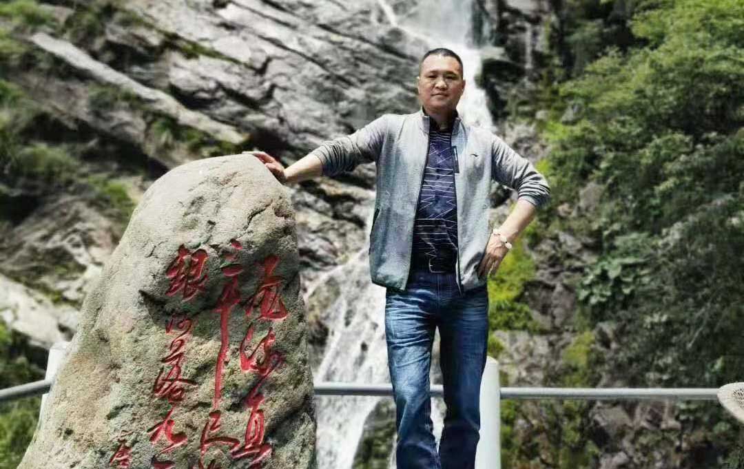 刘爱群