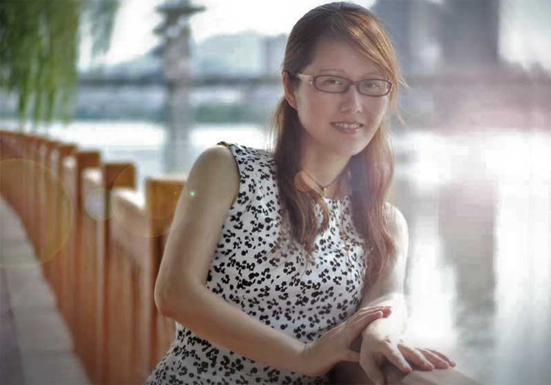 李华琴
